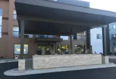 courtyard3